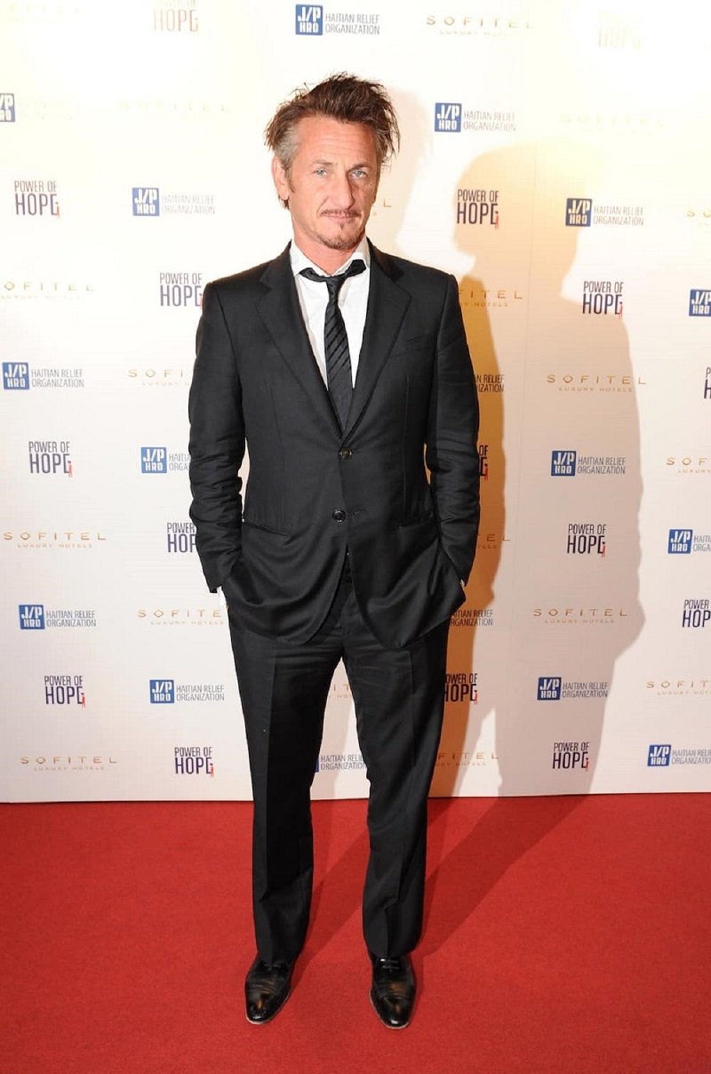 Sean Penn height