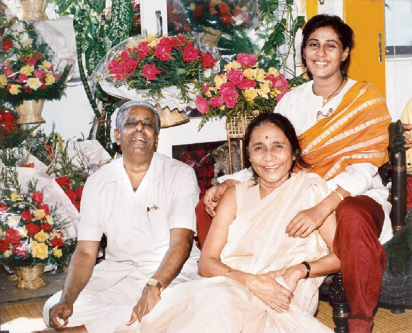 Smita Patil Family