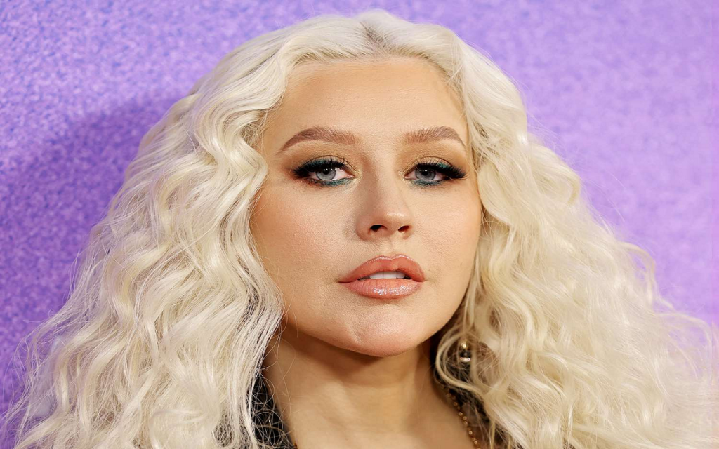 Christina Aguilera Height, Weight, Net Worth, Personal Facts, Career