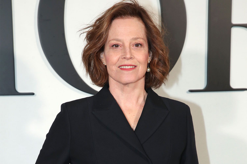 Sigourney Weaver Early Life, Net Worth, Height, Achievements, Body ...