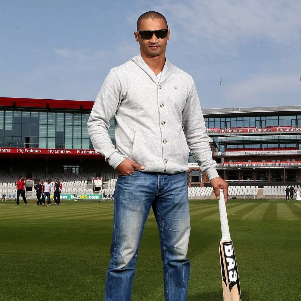 Alviro Petersen Profession