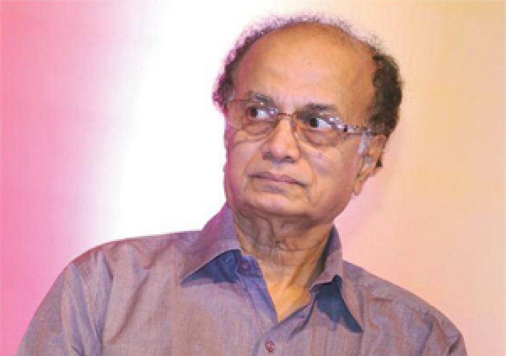 Dilip Prabhavalkar career