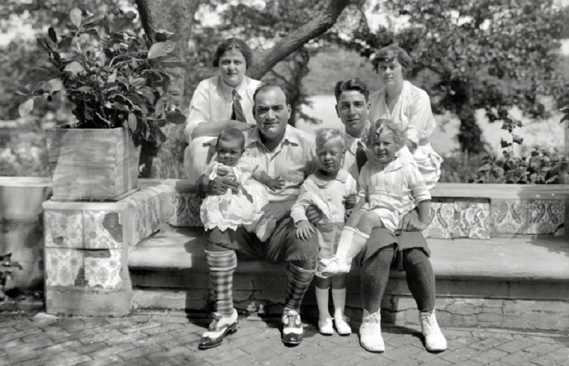 Enrico Caruso Family