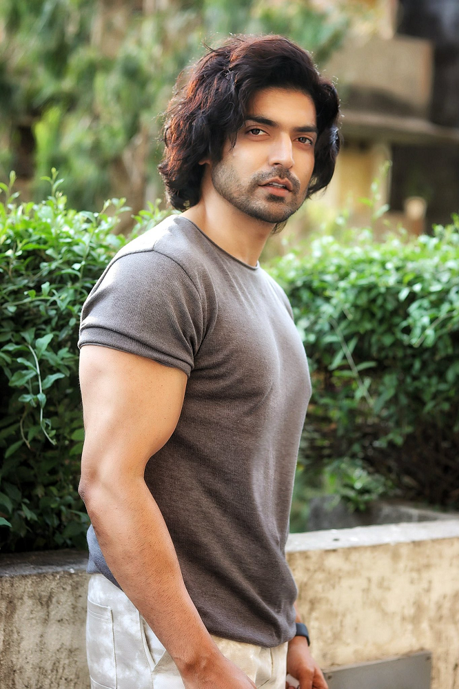 Gurmeet Choudhary had to struggle to get a break in Bollywood despite being  popular on TV | Hindi Movie News - Times of India