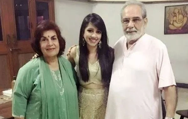 Kulbhushan Kharbanda Family