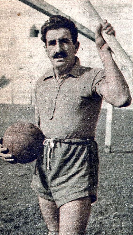 Miguel Ángel Rugilo career
