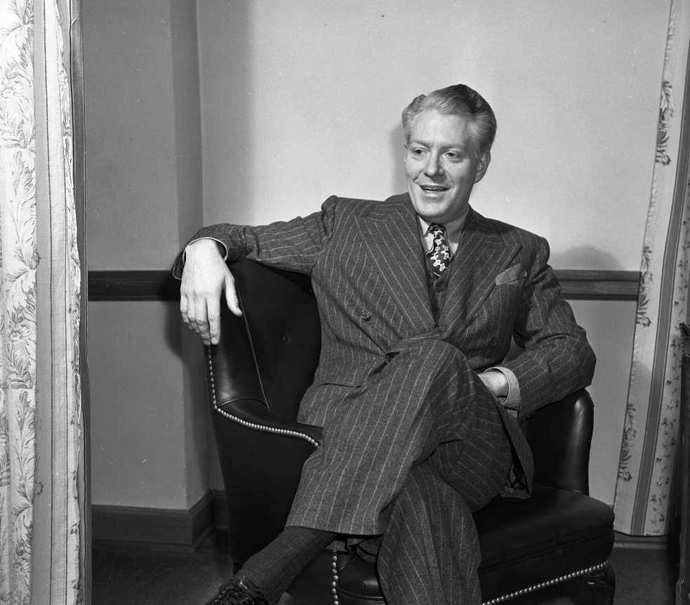 Nelson Eddy Height