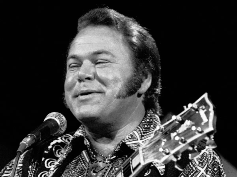 Roy Clark: A Journey Of Height, Weight, Age, Career, And Success ...