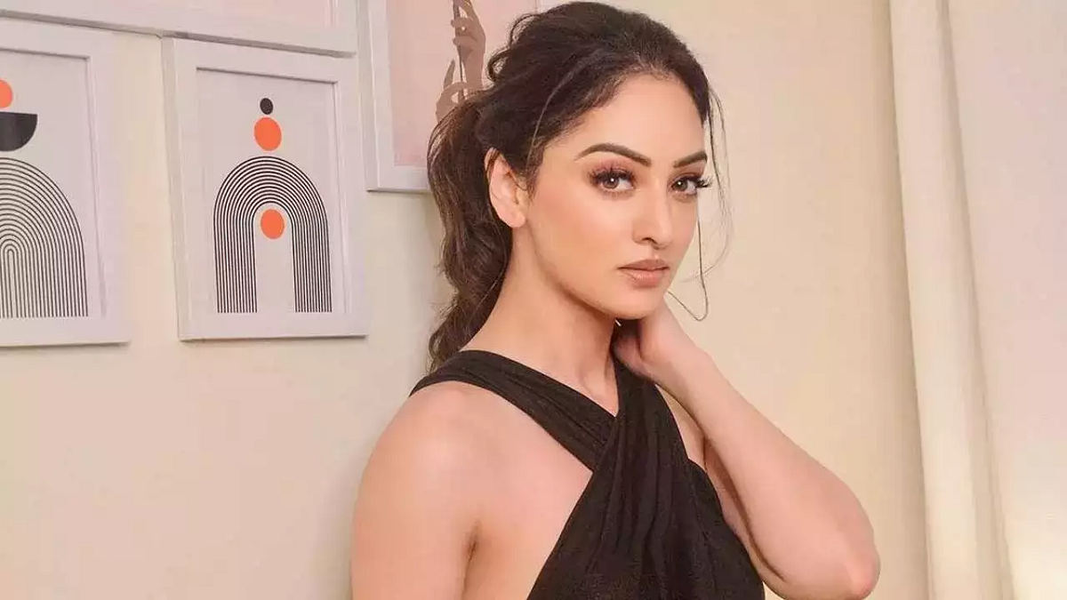 Sandeepa Dhar: Weight, Age, Husband, Biography, Family Facts - World ...