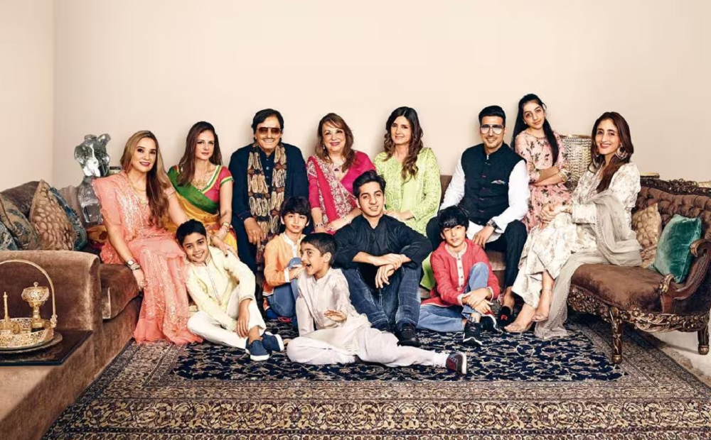 Sanjay Khan Family