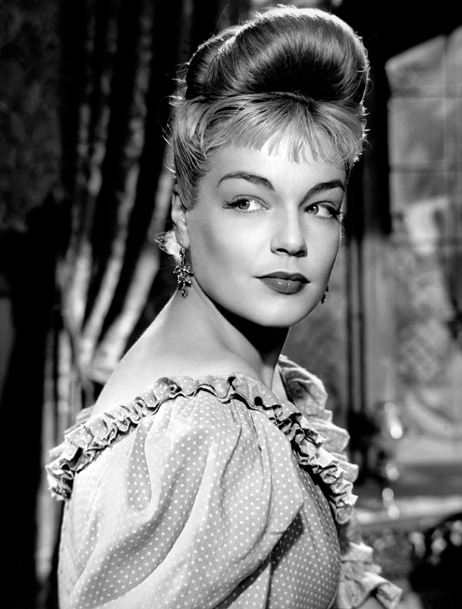 Simone Signoret career