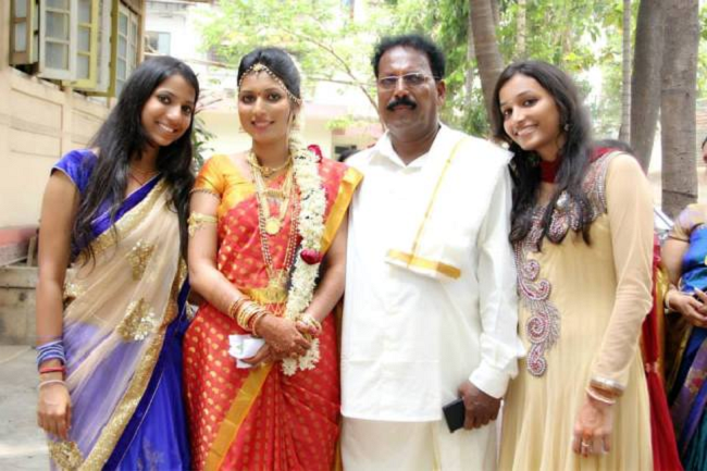 Srinidhi Shetty Family